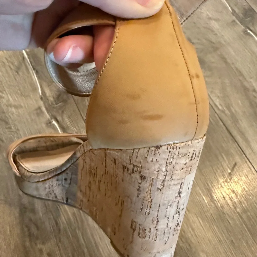 Madden Girl Amora Girls Size 6 Tan Cork Wedge Sandals Ankle Strap Open Toe